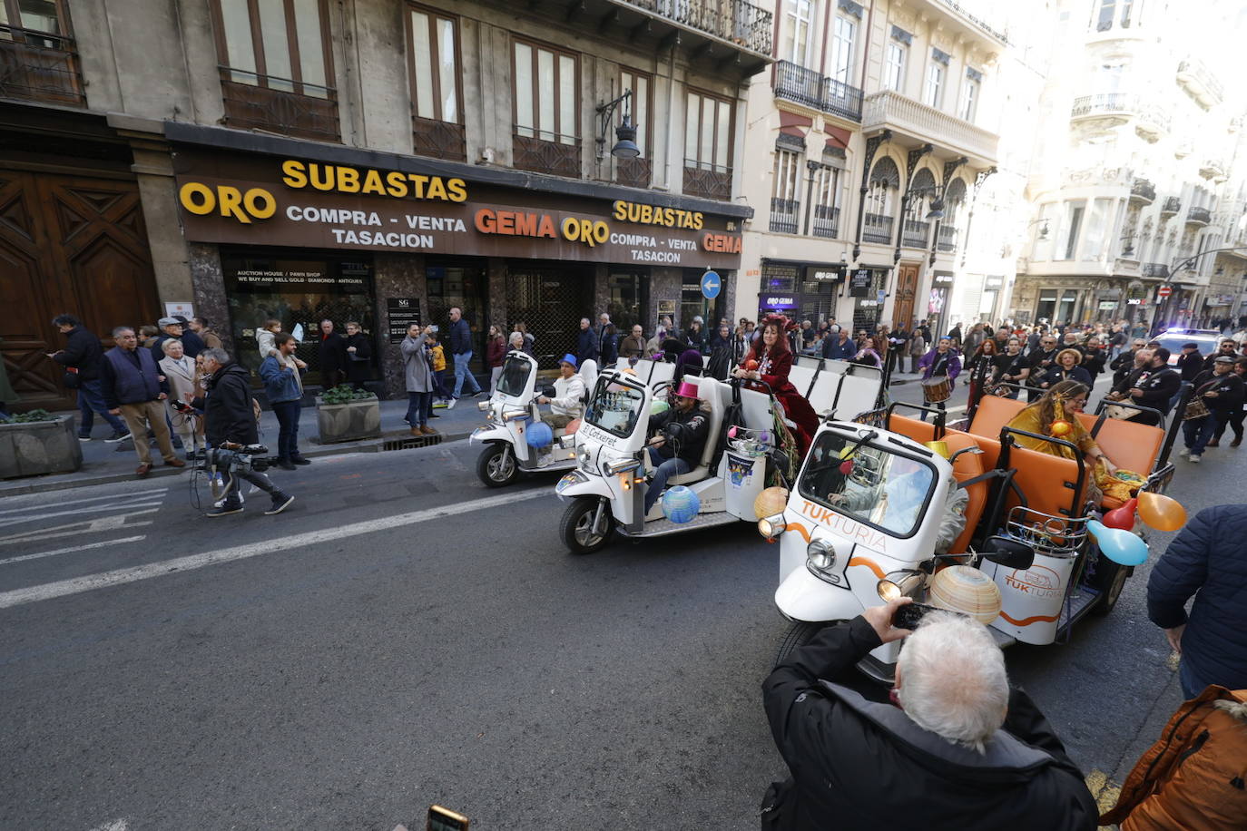 Fotos: Así ha sido la cabalgata de las Magas de Enero