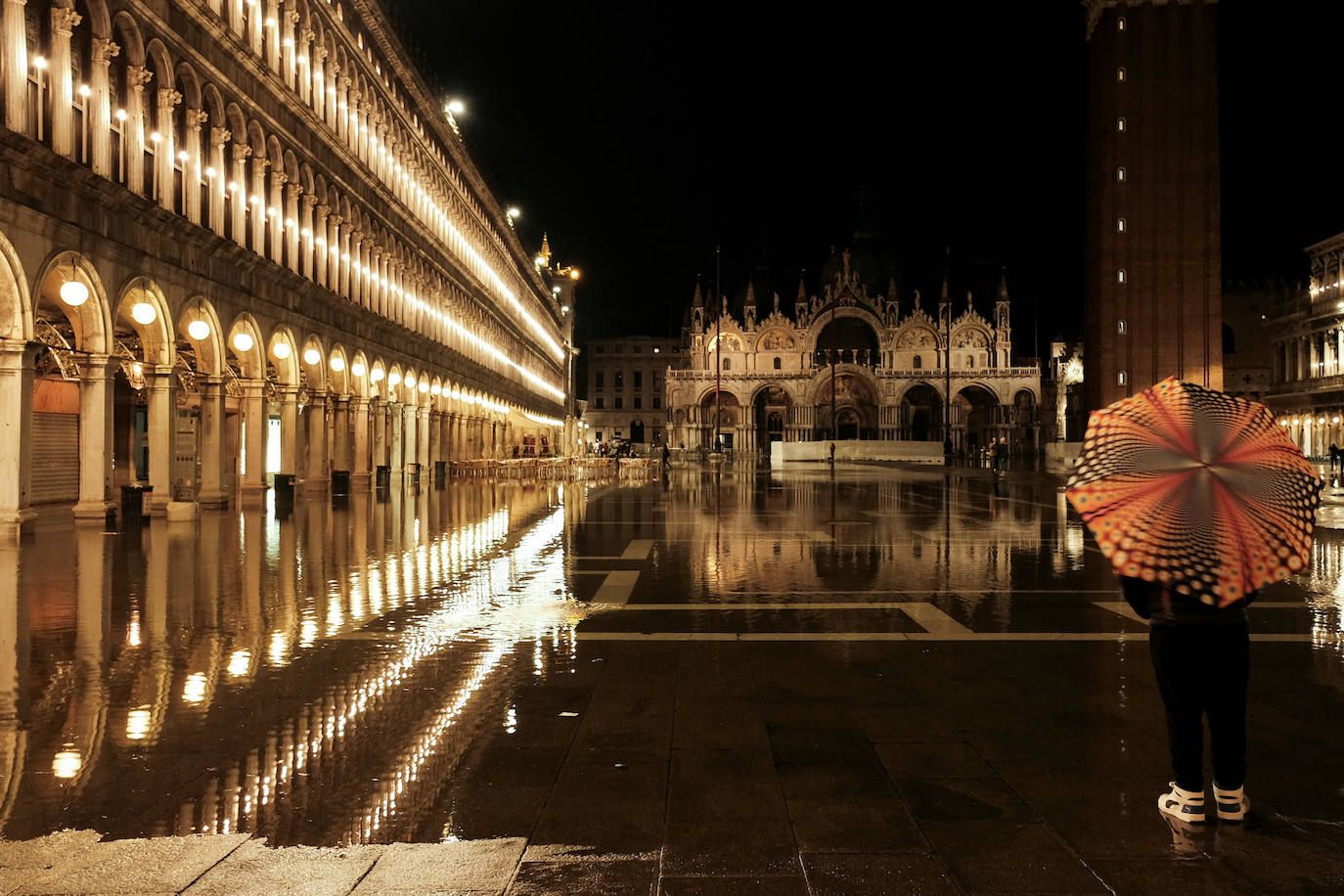 Fotos: El encanto de Venecia al caer la noche