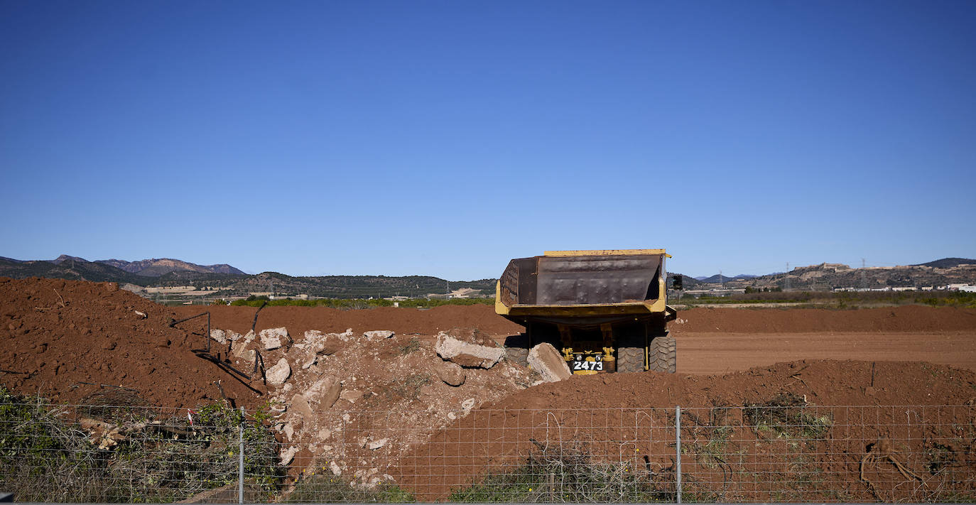 Fotos: Arrancan las obras para construir la gigafactoría de baterías de Volkswagen en Sagunto