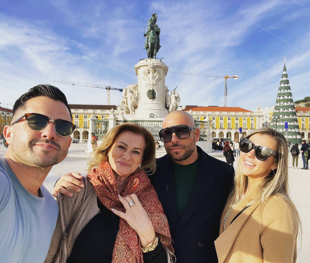 Manuel González, Carmen Requena,  Alejandro Resta y  Alexandra Malikova en Portugal.