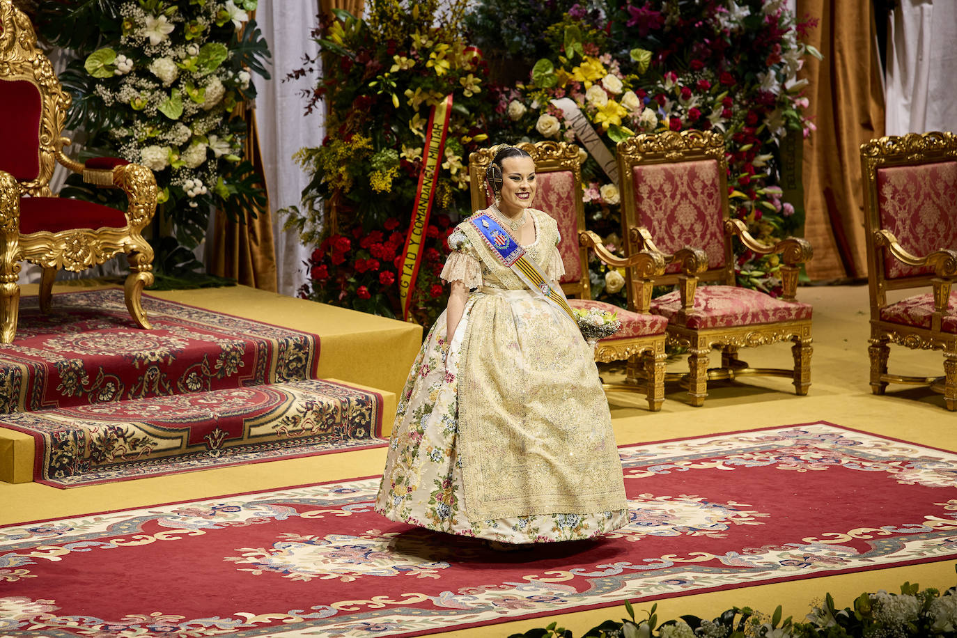 Fotos: La exaltación de la Fallera Mayor de Valencia, Laura Mengó, en imágenes