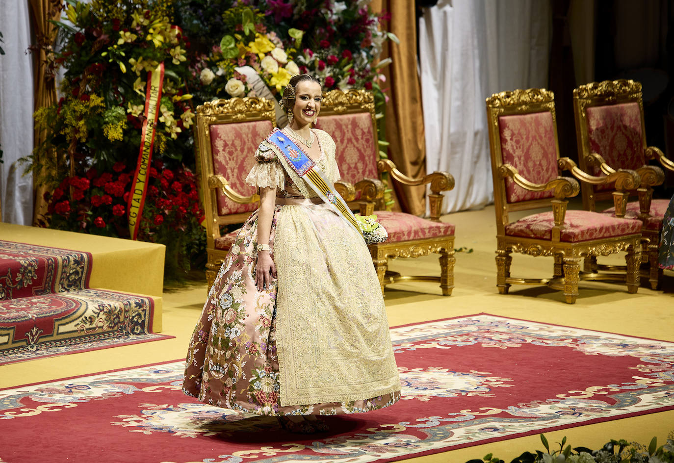 Fotos: La exaltación de la Fallera Mayor de Valencia, Laura Mengó, en imágenes