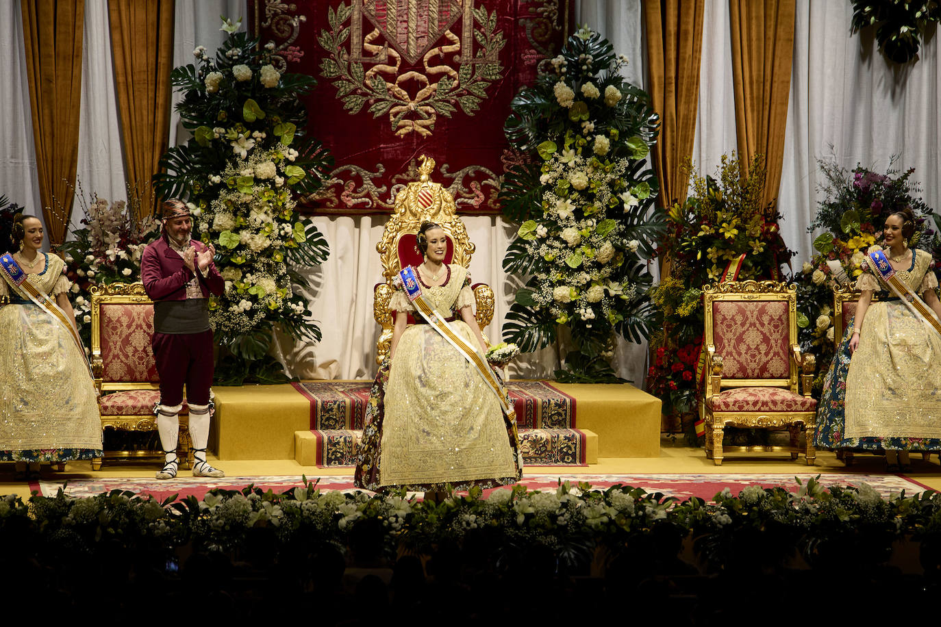 Fotos: La exaltación de la Fallera Mayor de Valencia, Laura Mengó, en imágenes