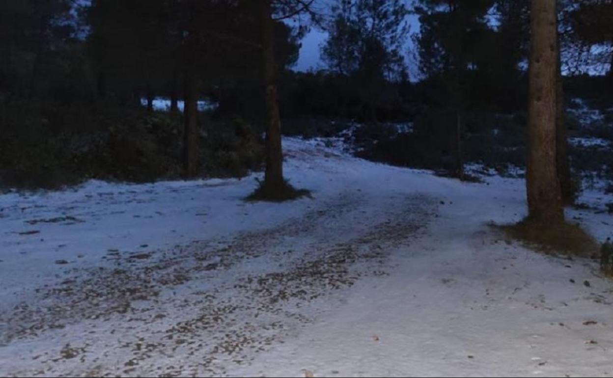 Nieve en la sierra de Enguera.