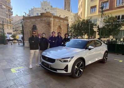 Imagen secundaria 1 - Prueba en Valencia gratis el coche eléctrico (Polestar 2) que aúna tecnología, precisión y dinamismo