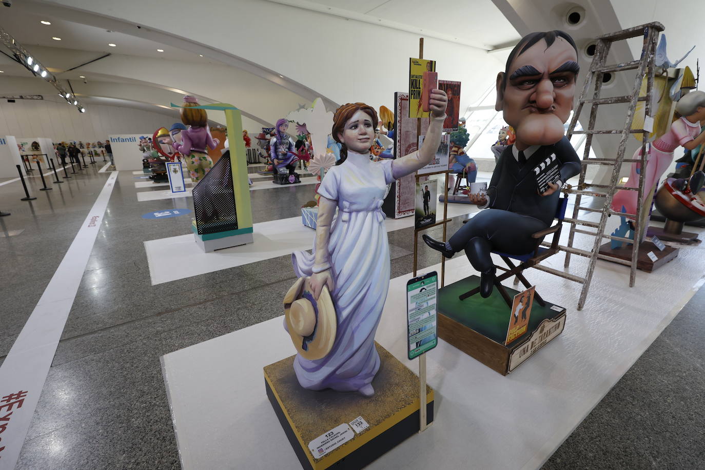 Fotos: Arranca la Exposició del Ninot 2023