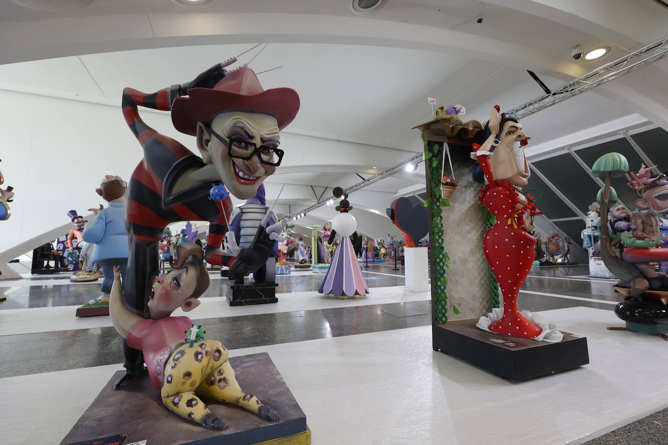 Fotos: Arranca la Exposició del Ninot 2023