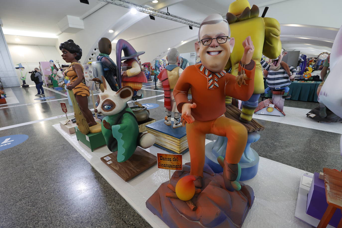 Fotos: Arranca la Exposició del Ninot 2023