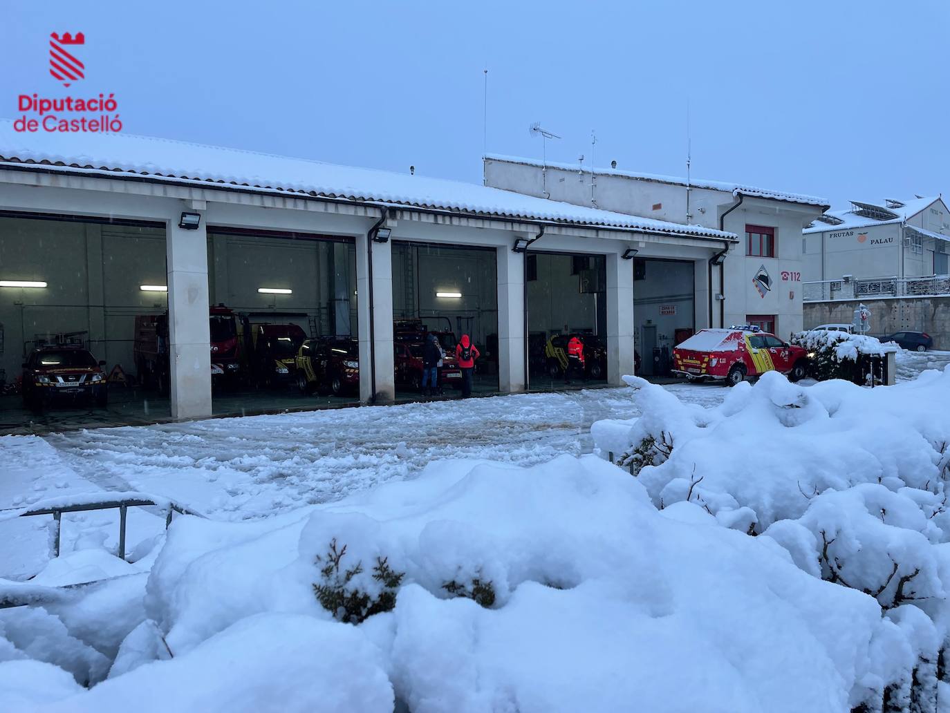 Nieve en Castellón: tareas de limpieza de carreteras