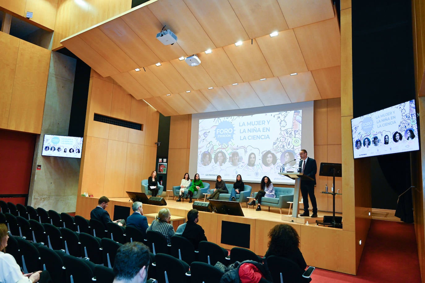 Foro de la Mujer y la Niña en la Ciencia en Valencia