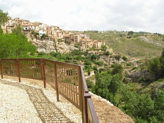 Bocairent (Valencia). Este pueblo valenciano se encuentra en el impresionante Parque Natural de la Sierra Mariola.