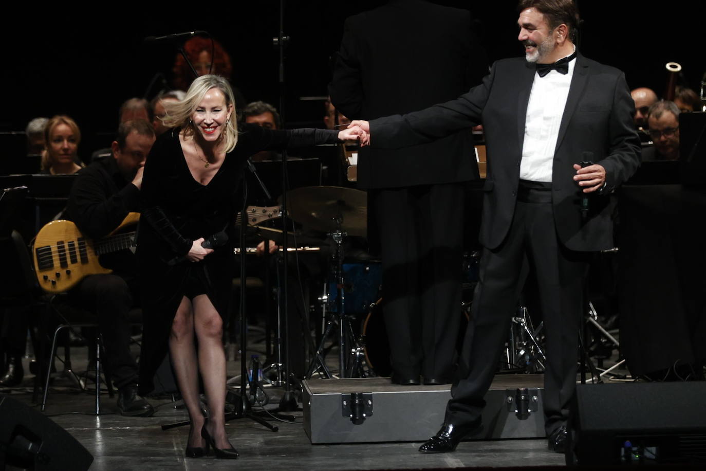 Fotos: Francisco regresa a los escenarios valencianos el mismo día en el que la capital del Turia &#039;resucita&#039; a Nino Bravo