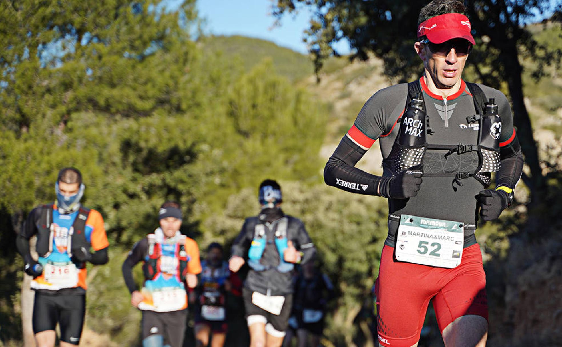 Un corredor de una de las ediciones del Maratón de Montaña de Valencia. 