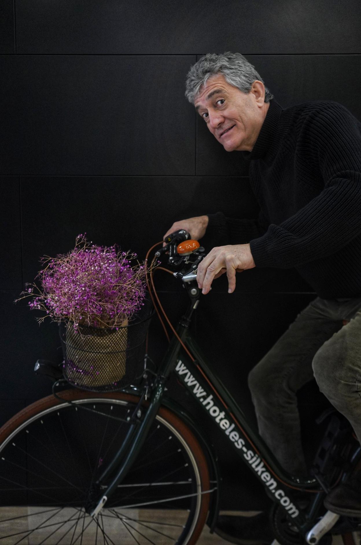 Guillermo Fesser, colaborador de 'El Intermedio',sigue tan imparable como siempre. 