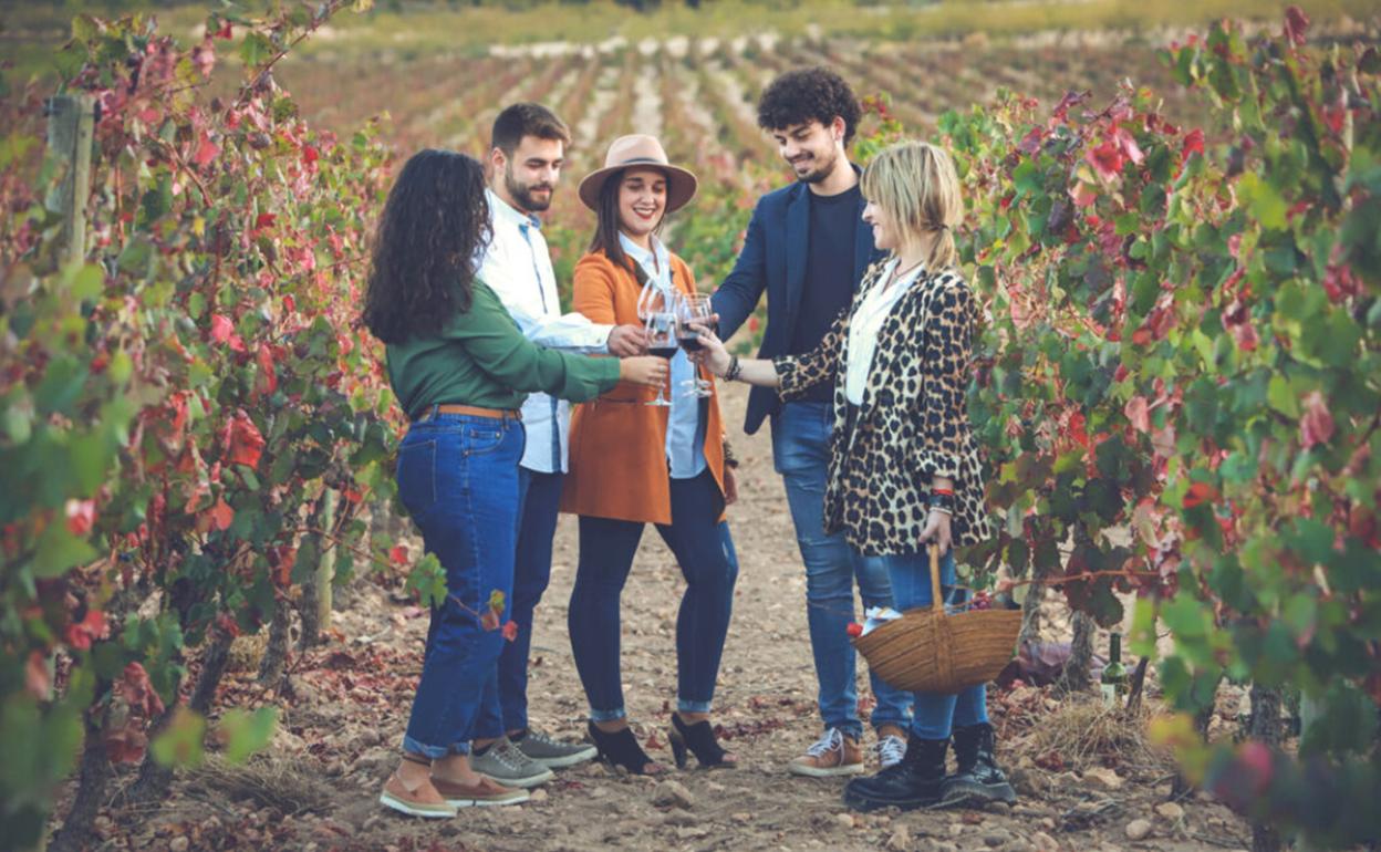 Primavera, la primera gran estación para el enoturismo valenciano