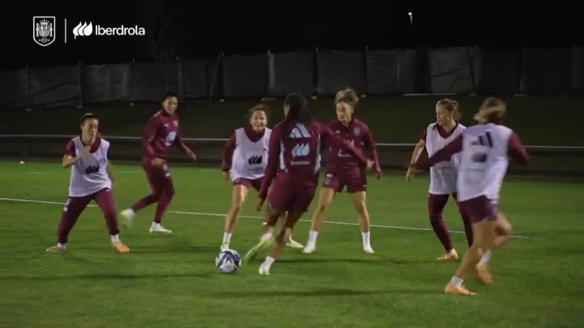 Segundo entrenamiento para las chicas de Vilda en Nueva Zelanda