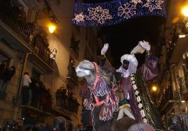 Imagen de una de las cabalgatas de Alcoi