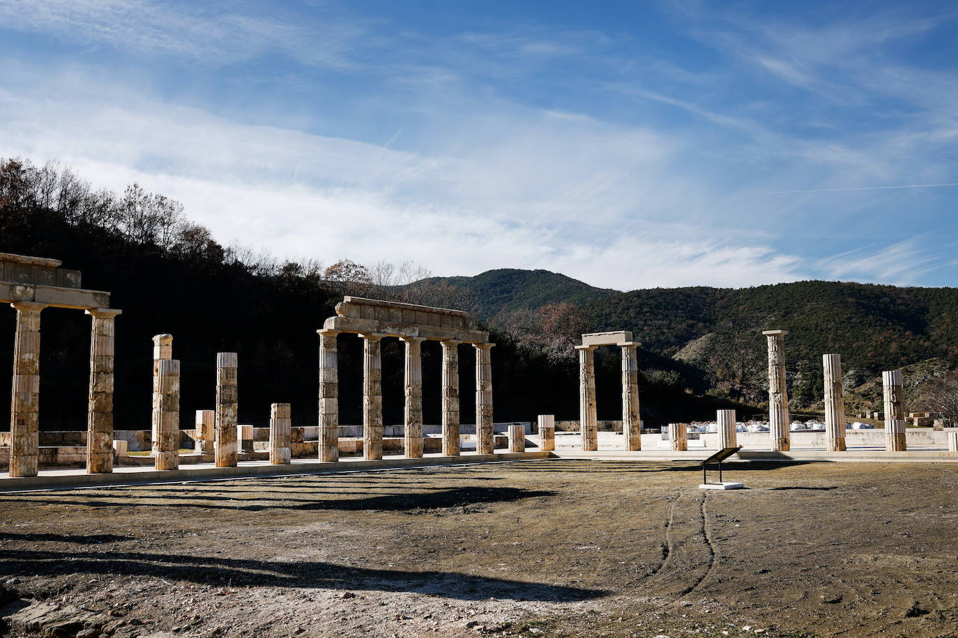 Grecia inaugura el espectacular palacio restaurado de Filipo II