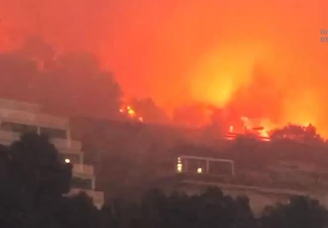 Fotos del incendio en Altea.