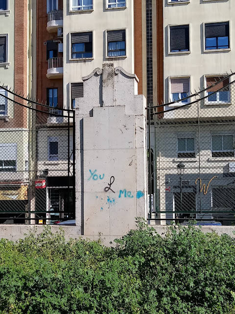 Fotos del abandono en el mercado de Abastos de Valencia