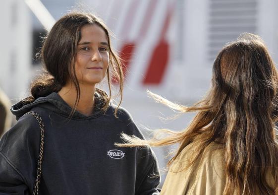 La hija de la Infanta Elena, Victoria Federica, en el circuito Ricardo Tormo, en Cheste (Valencia).