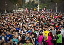 Participantes en la 10K Valencia Ibercaja 2014.