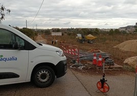 Las obras de la nueva red de alcantarillado en La Pedrera.