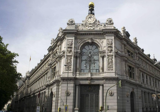 El aviso del Banco de España a los clientes que tienen domiciliados los recibos