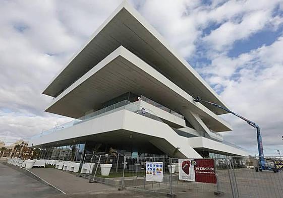 El Veles e Vents está siendo rehabilitado.