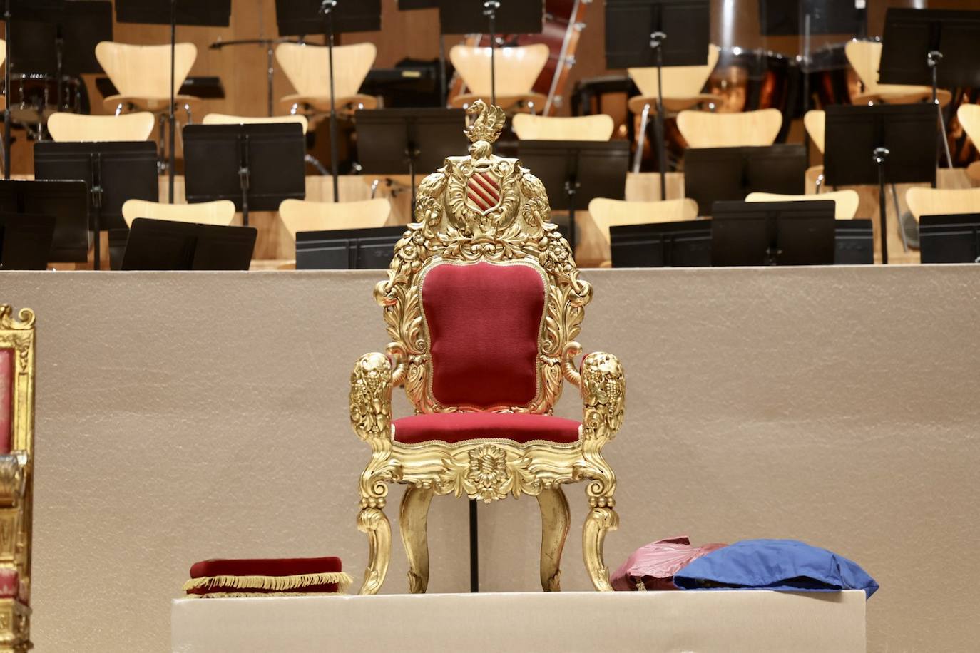 Ensayo de la exaltación de las falleras mayores de Valencia