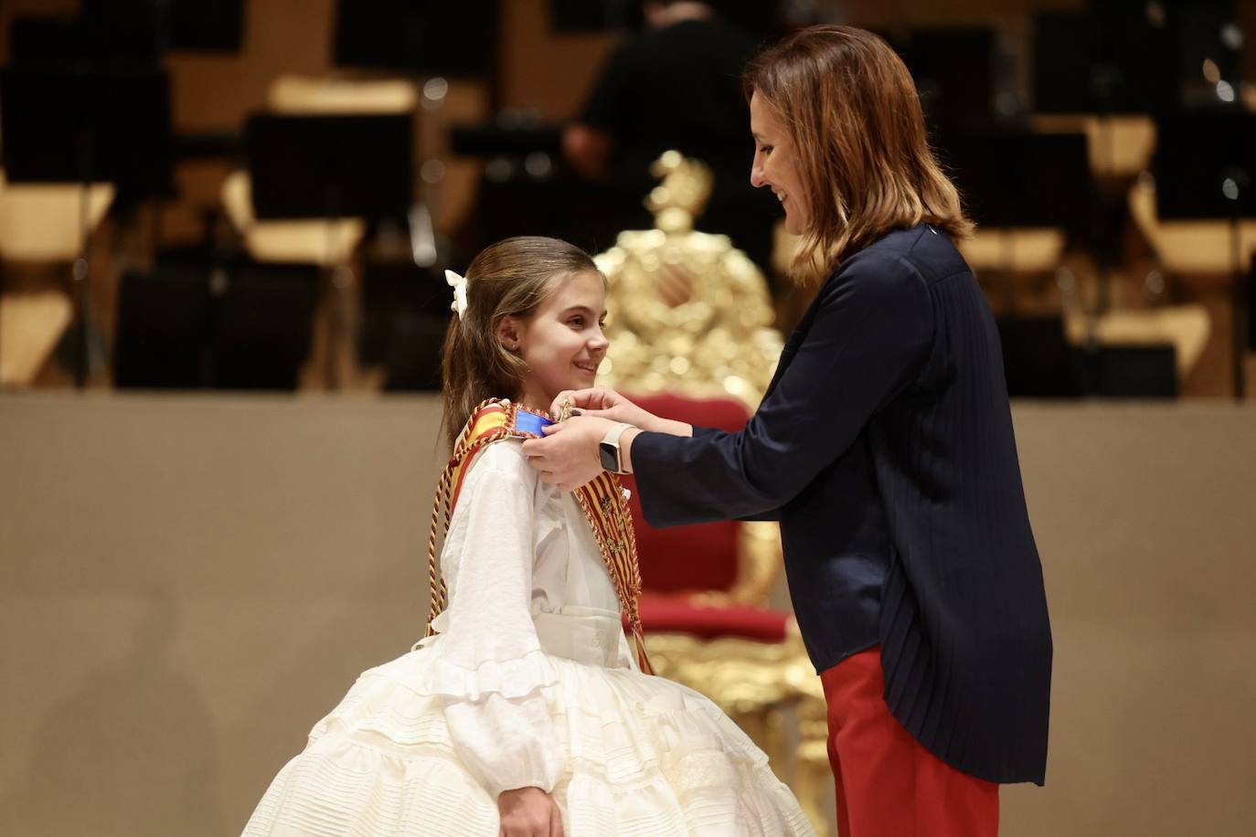 Ensayo de la exaltación de las falleras mayores de Valencia