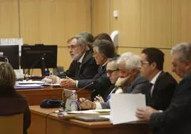 Sesión del juicio por la caja B en Valencia.