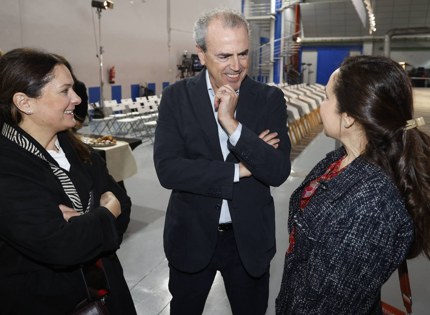 Fotos: la sociedad y los empresarios valencianos se vuelcan con la iniciativa &#039;Somos más&#039; de LAS PROVINCIAS