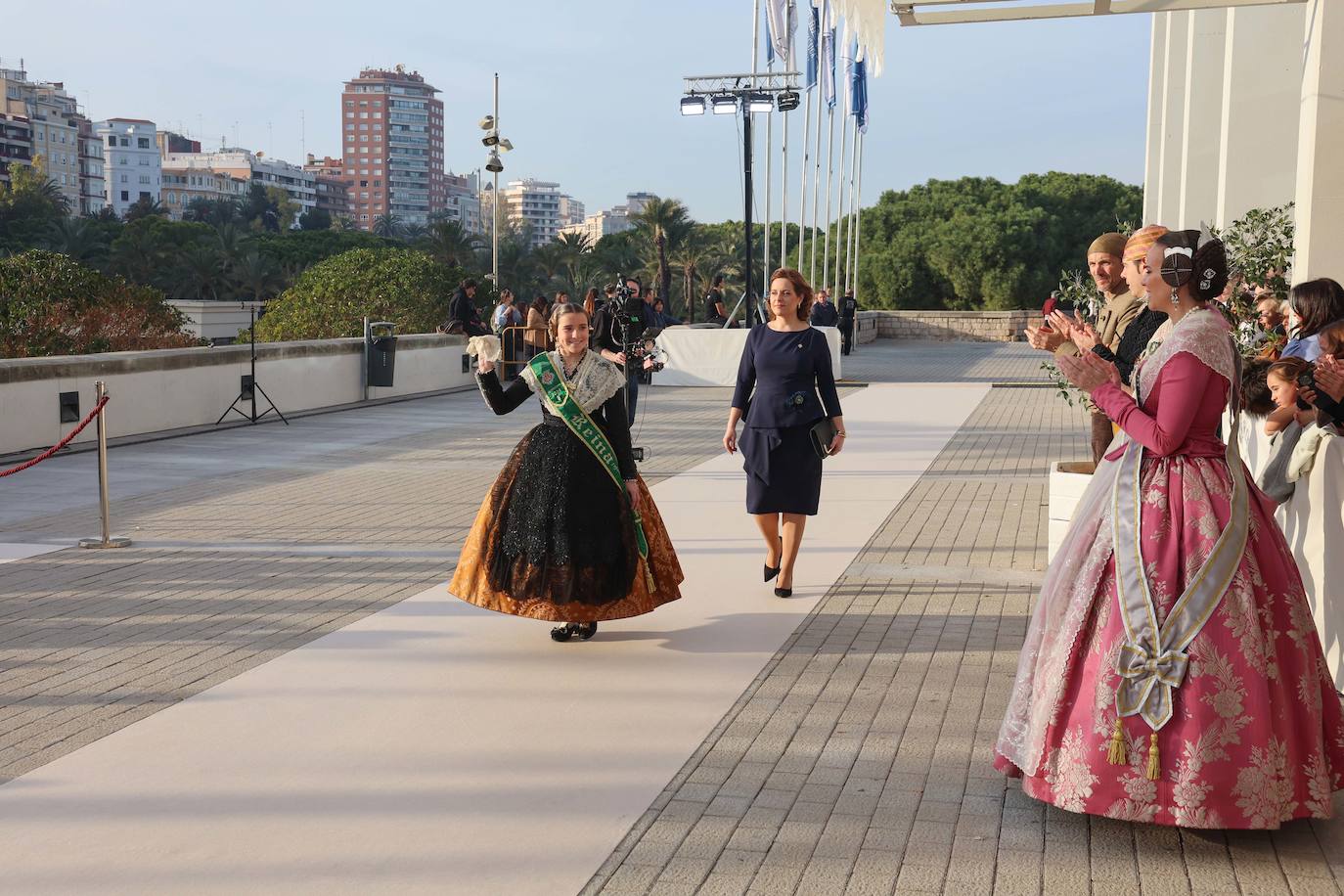 La exaltación de Marina García, fallera mayor infantil de Valencia 2024, en imágenes