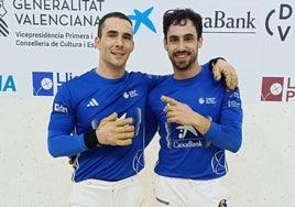 Nacho y Giner, sonrientes tras ganar la partida de ayer.