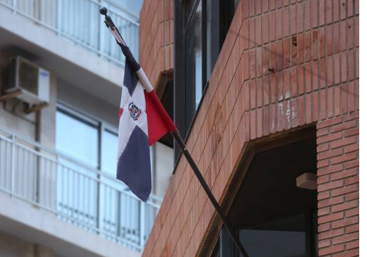 Fachada del consulado de la República Dominicana en Valencia.