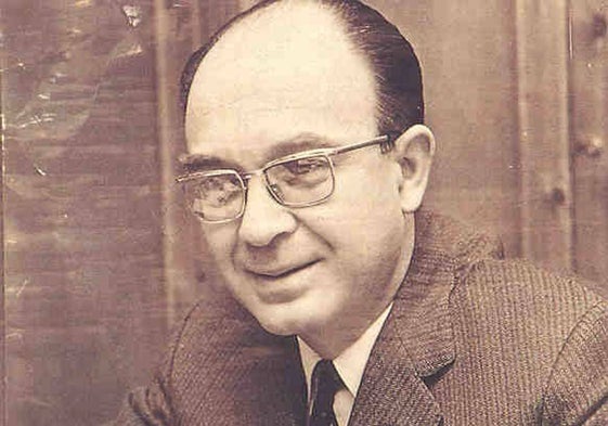 El poeta, escritor y periodista Vicent Andrés Estellés.