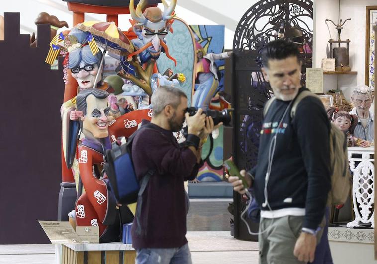 Todas las imágenes de la inauguración de la Exposición del Ninot 2024