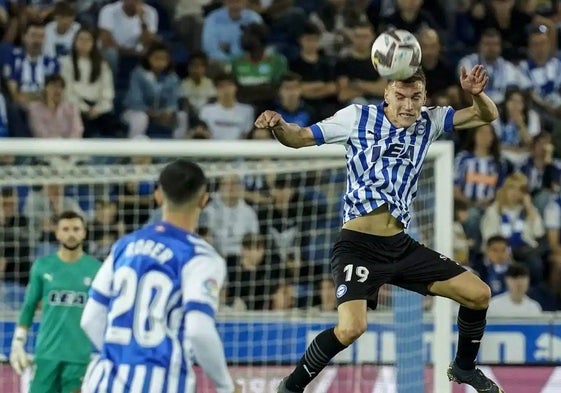 Maras, en un partido con el Alavés.