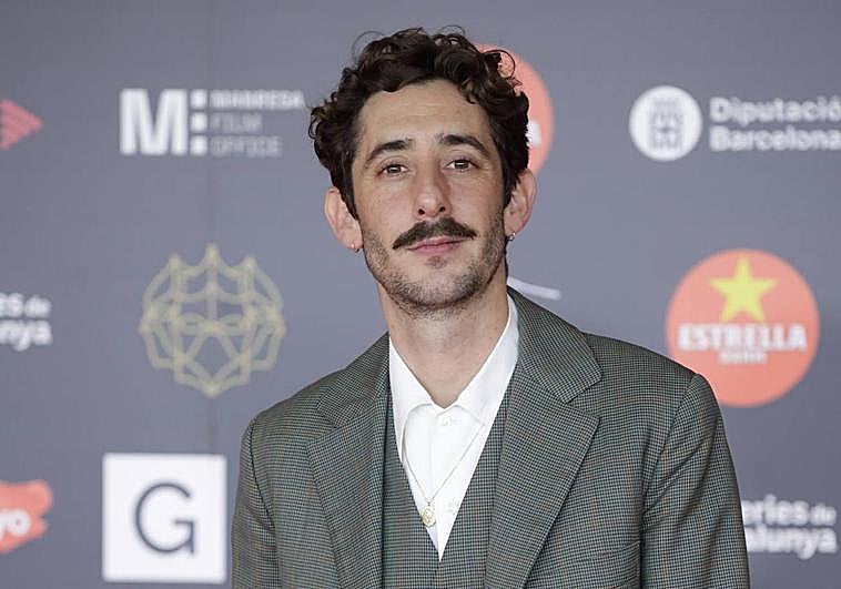 Enric Auquer posa durante el photocall de los XVI Premis Gaudí de cine.