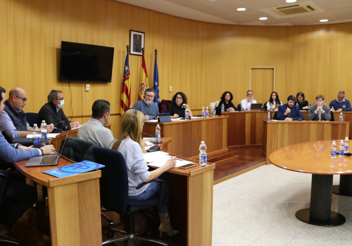 Pleno en el Ayuntamiento de San Antonio de Benagéber.