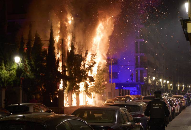 Una noche con la nueva brigada antibotellón