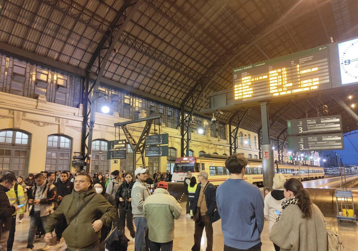 Huelga de trenes este viernes en Valencia.