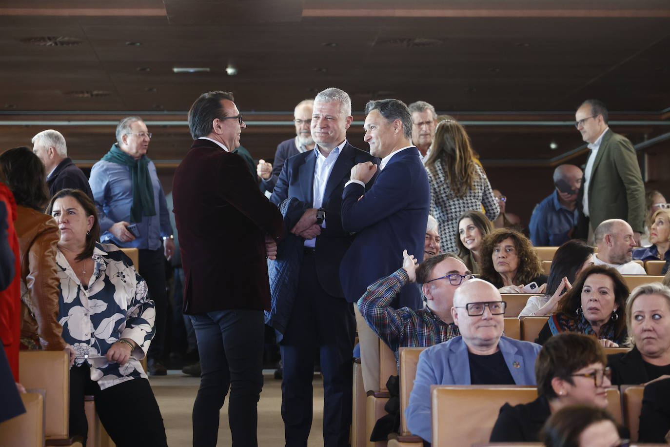 Los rostros conocidos en los premios de la Academia de Gastronomía de la Comunitat Valenciana