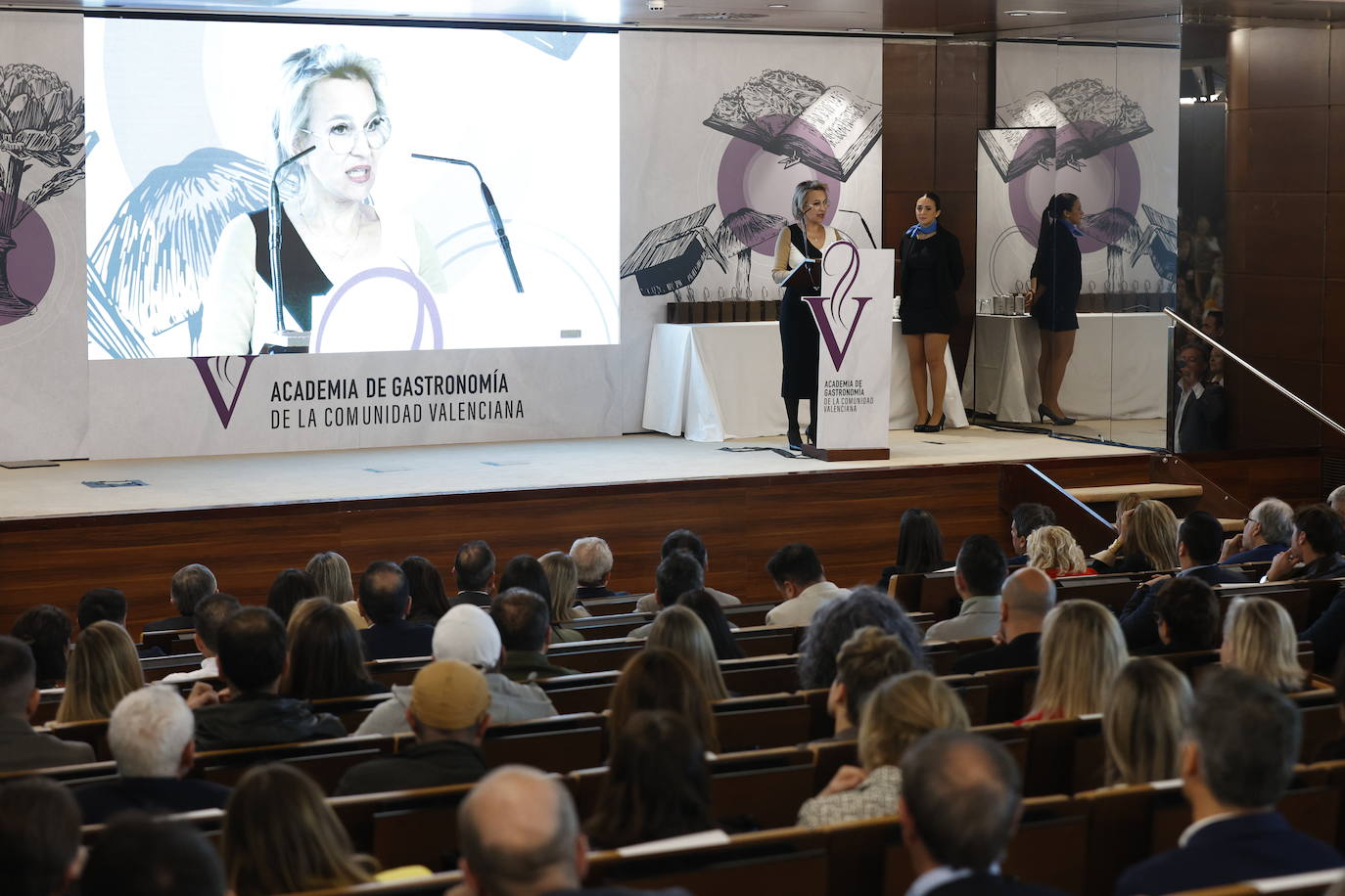 Los rostros conocidos en los premios de la Academia de Gastronomía de la Comunitat Valenciana