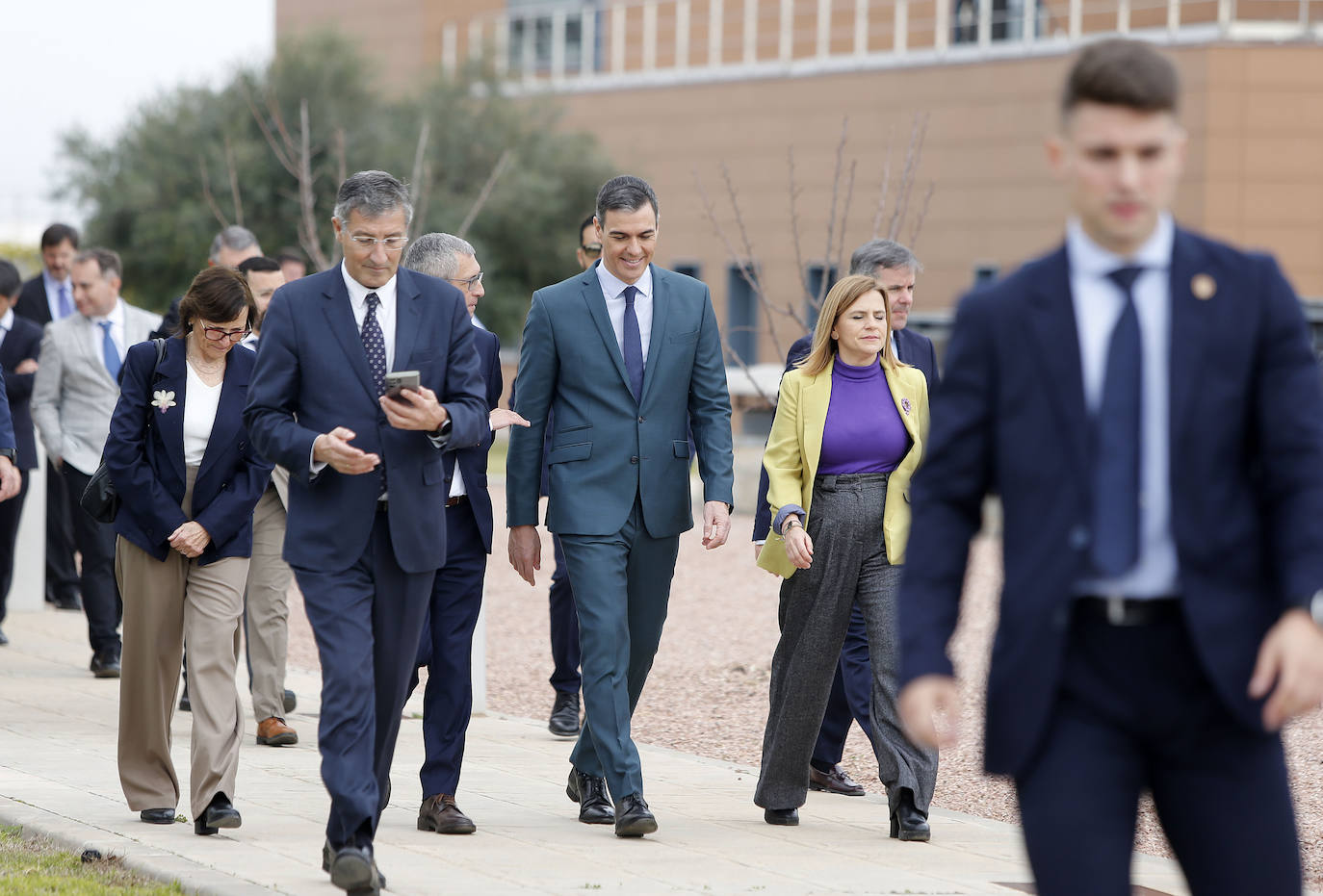 Fotos de la visita de Pedro Sánchez a las instalaciones de la planta desaladora de Torrevieja