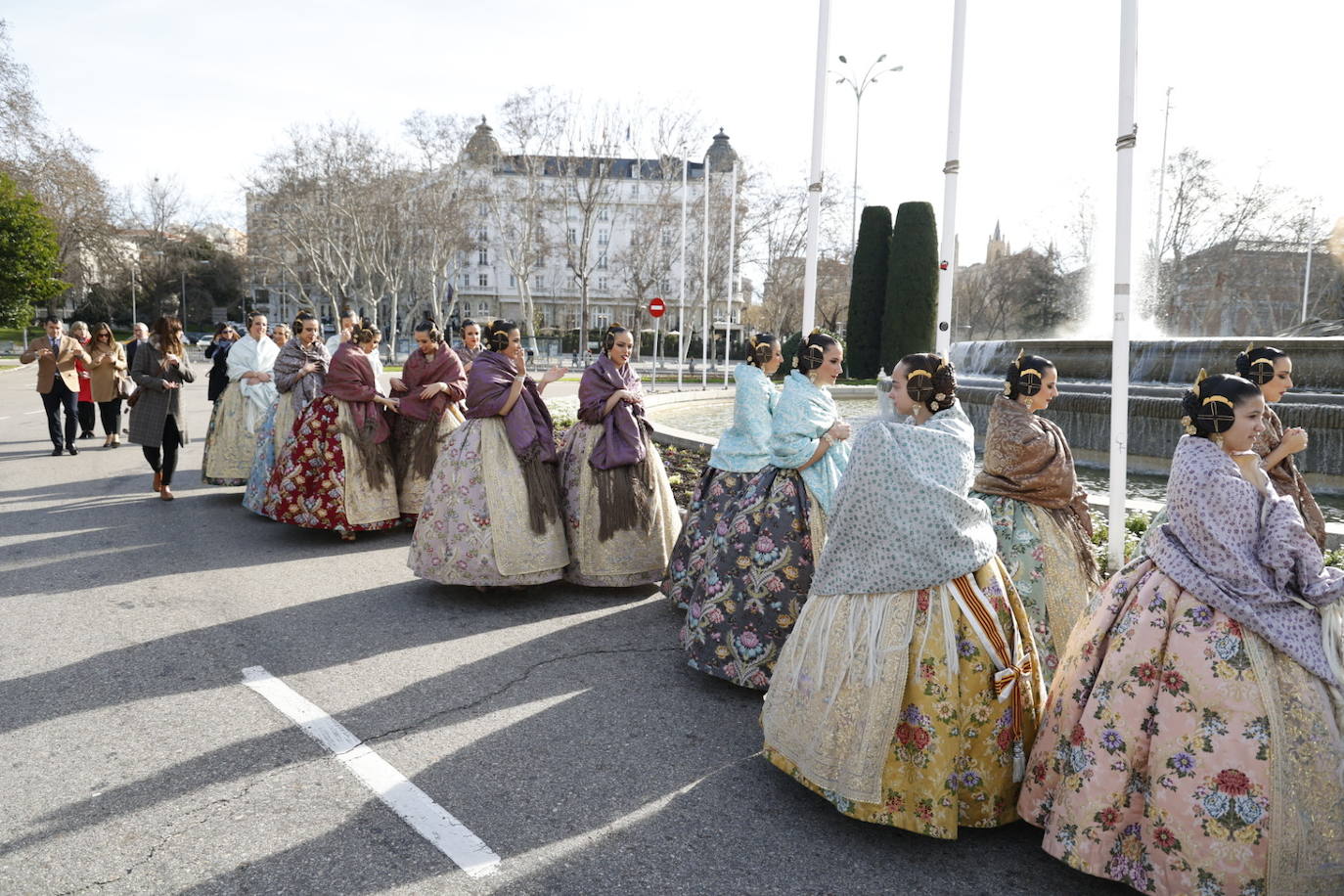 Las falleras mayores de Valencia y su corte, las grandes protagonistas en Madrid