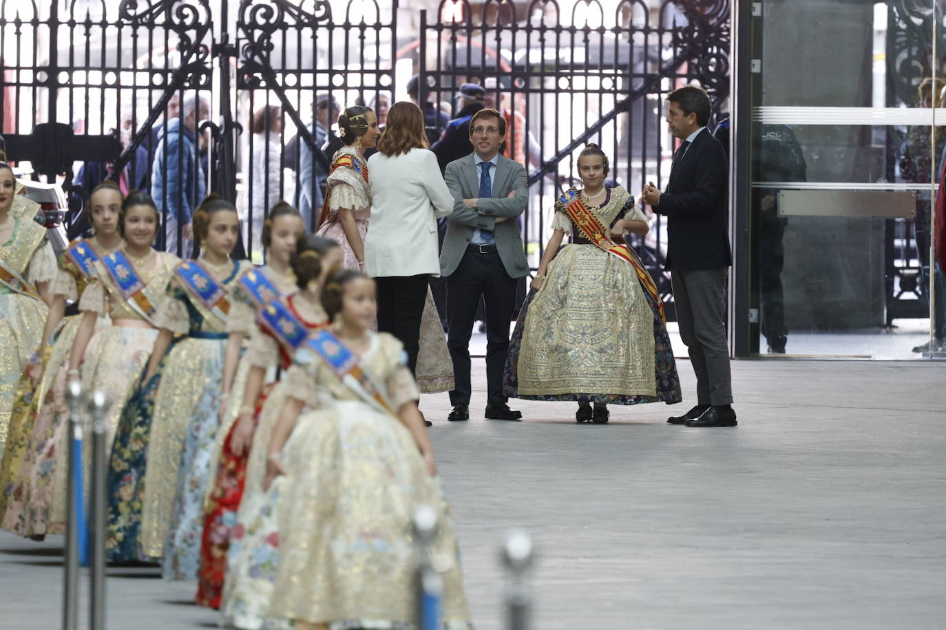 Recepción Oficial a las Falleras Mayores de Valencia en el Ayuntamiento de Madrid