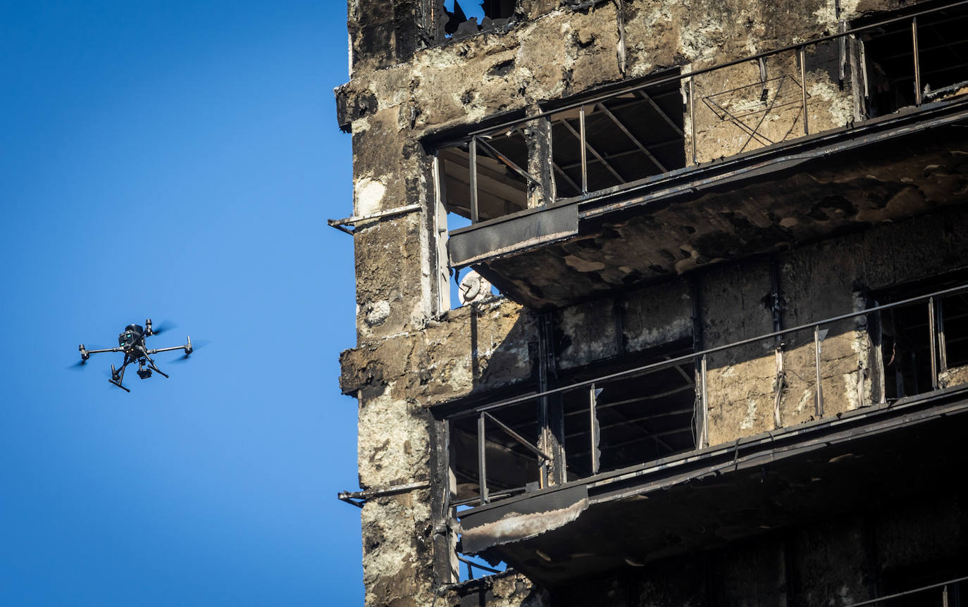 Fotos del día después del incendio en Campanar