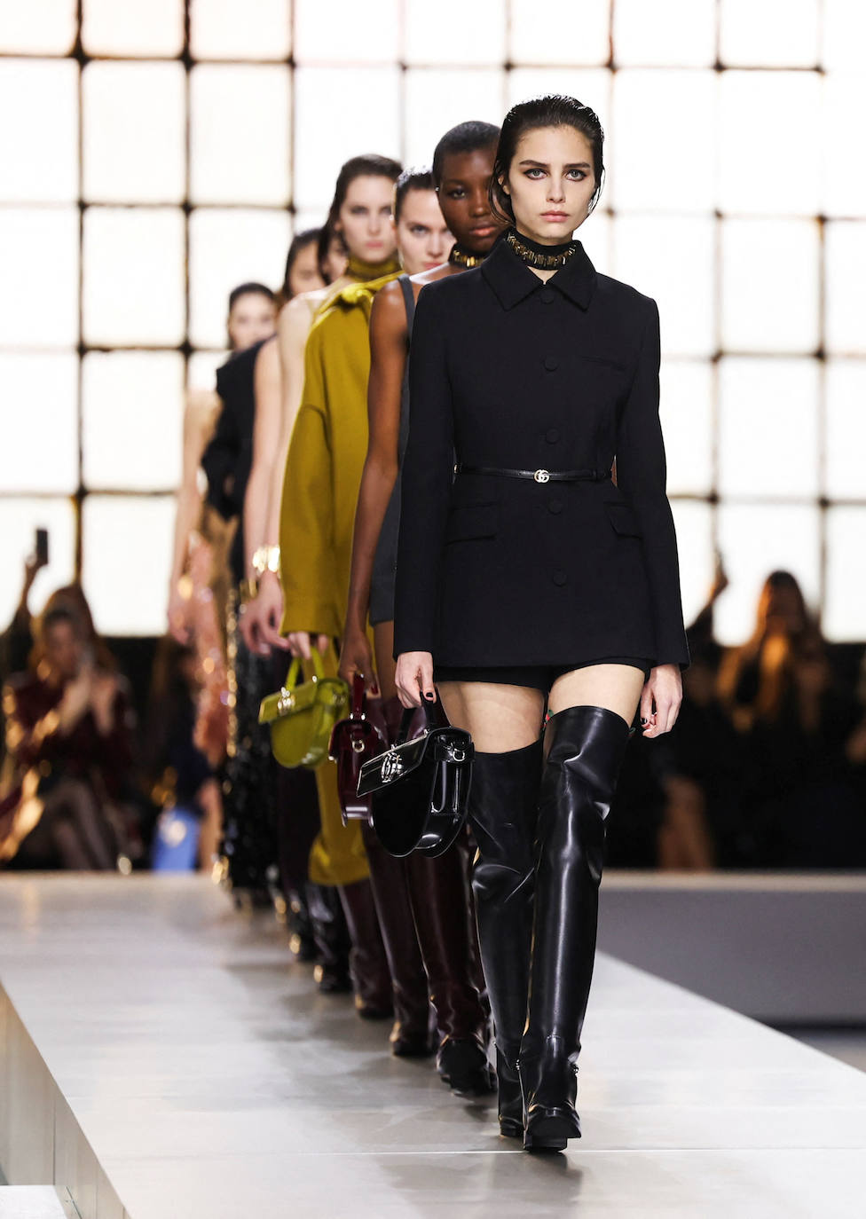 Fotos: el nuevo Gucci deslumbra en la pasarela de Milán